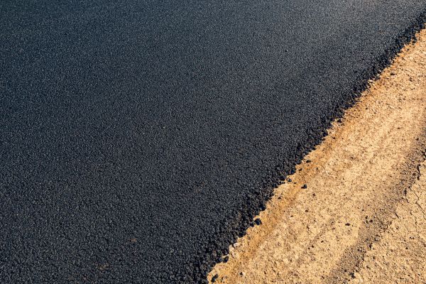 Cost of Hot Tar Driveway Sealing in San Mateo