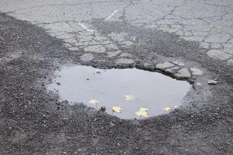 Driveway Crack Filling